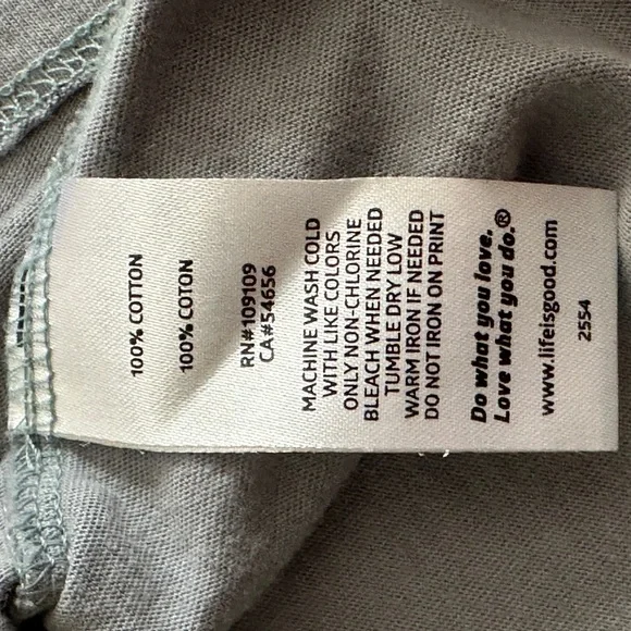 Life Is Good Light Gray V-Neck Shirt Dog Prints - Picture 10 of 11